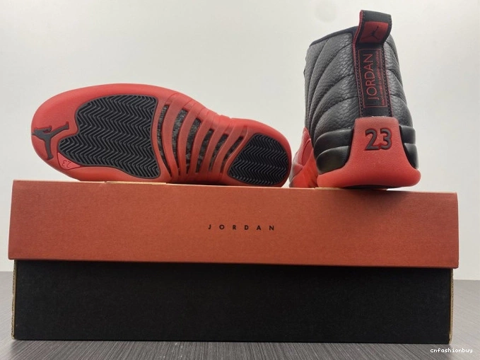 Flu 12 002 Jordan Game Retro (2016) 130690 0817